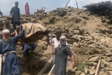 আফগানিস্তানে ভূমিকম্পে মৃতের সংখ্যা ১৪০০ ছাড়াল