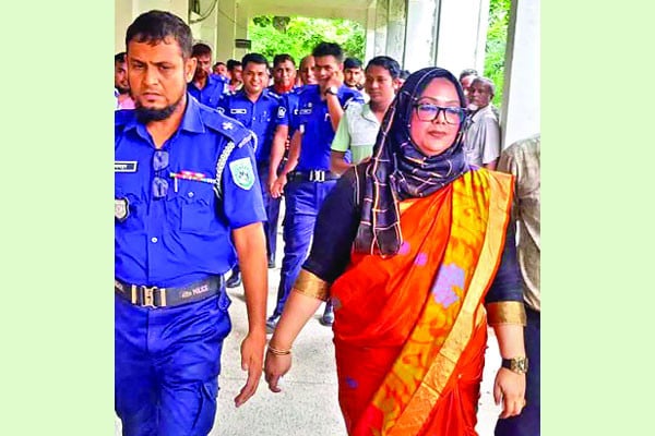 সাংবাদিক নির্যাতনে সেই ডিসি কারাগারে
