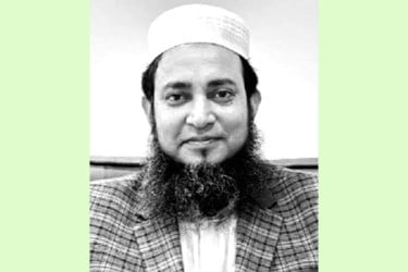 ডিআইইউর কোষাধ্যক্ষ হলেন অধ্যাপক মাহবুবুর