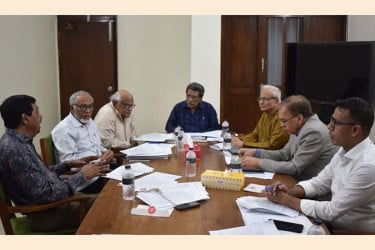 জুলাই সনদ চূড়ান্ত করতে জাতীয় ঐকমত্য কমিশনের সভা