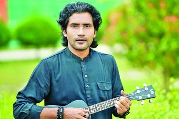 ‘ফোক ক্লাব’-এ কাজল