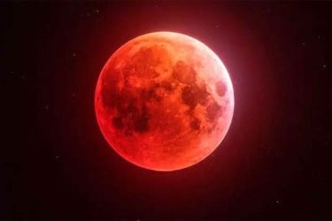আগামী ৭ সেপ্টেম্বর পূর্ণগ্রাস চন্দ্রগ্রহণ