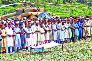 ত্রাণসংকট চরমে দুর্গম এলাকায়