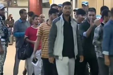 যুক্তরাষ্ট্র থেকে দেশে ফিরলেন আরো ৩০ বাংলাদেশি