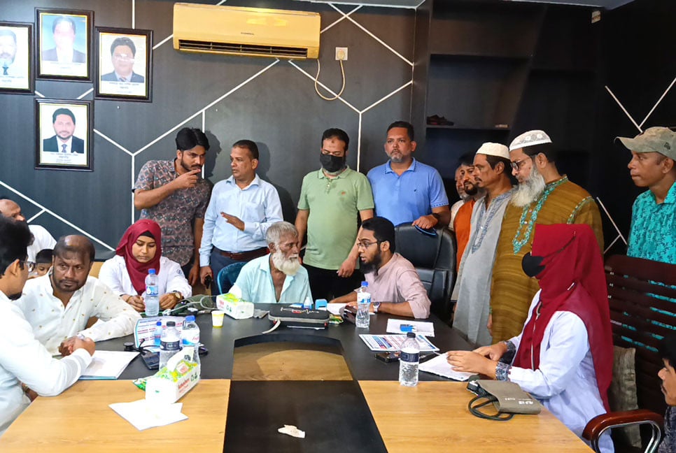 নারায়ণগঞ্জে বিএনপির আয়োজনে দিনব্যাপী ফ্রি মেডিকেল ক্যাম্প অনুষ্ঠিত