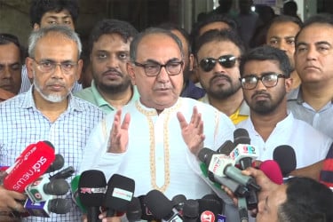 দেশ একটা অস্বাভাবিক প্রক্রিয়ার মধ্যে যাচ্ছে : মির্জা আব্বাস
