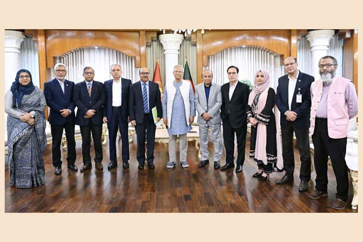 স্বচ্ছতা বজায় ও ক্যালেন্ডার মেনে বিসিএস পরীক্ষা আয়োজনের নির্দেশ প্রধান উপদেষ্টার