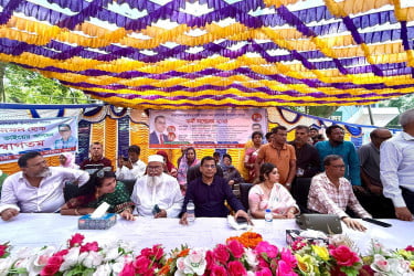 কাশিয়ানীতে মহিলা দলের কর্মী সম্মেলন অনুষ্ঠিত