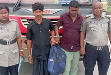 গাইবান্ধায় দুই মাদক কারবারি গ্রেফতার