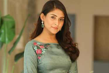 বিদেশ ঘুরে দেশে মুক্তি পাচ্ছে মেহজাবীনের ‘সাবা’