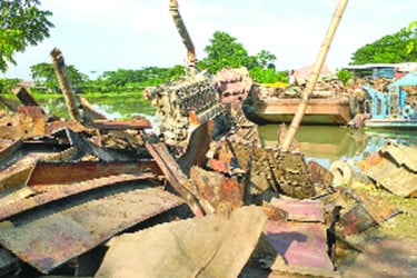 ৩৩ বছর পর মাটির গভীরে মিলল ডুবে যাওয়া কার্গো