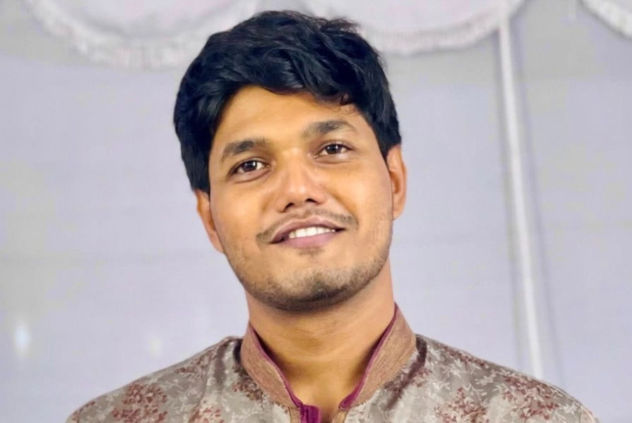 ডাকসু ভিপিপ্রার্থী আবিদের আইডি ডিজেবল