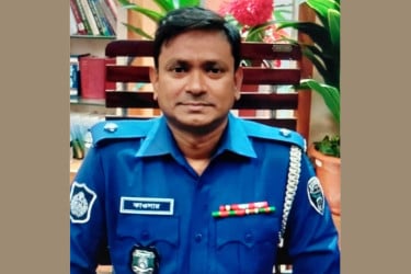 দুই পক্ষের সংঘর্ষ : হাটহাজারী থানার ওসিকে প্রত্যাহার