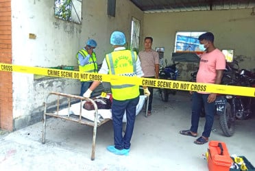 গোবিন্দগঞ্জে মহাসড়ক থেকে অজ্ঞাত যুবকের মরদেহ উদ্ধার