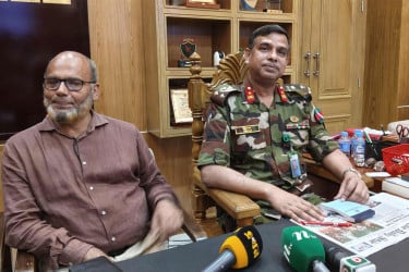 নুরের সুস্থ হতে সময় লাগতে পারে ৪-৬ সপ্তাহ : ঢামেক পরিচালক