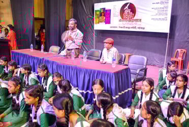 শিক্ষার্থীদের সুনাগরিক হিসেবে গড়ে তুলতে হবে : জেলা প্রশাসক