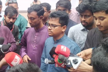 পক্ষপাতদুষ্ট আচরণ করছে নির্বাচন কমিশন : এস এম ফরহাদ
