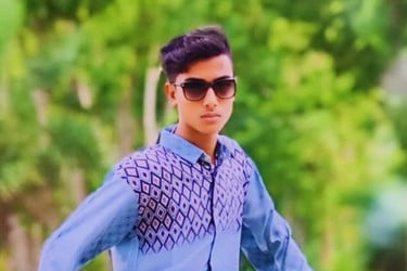 নদীতে মাছ ধরতে গিয়ে প্রাণ গেল স্কুলছাত্রের