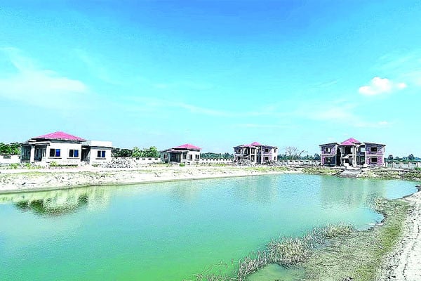 শেষ হয় না পারকি পর্যটন কমপ্লেক্সের নির্মাণকাজ