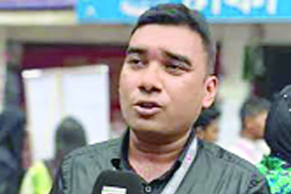 ডাকসু নির্বাচনে দায়িত্ব পালনকালে সাংবাদিকের মৃত্যু