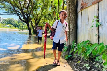 কাপ্তাই হ্রদে বিপদসীমার পানি, খোলা হলো জলবিদ্যুৎ কেন্দ্রের ১৬ গেট