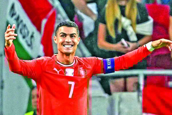 রোনালদোর আরেকটি অনন্য রেকর্ড