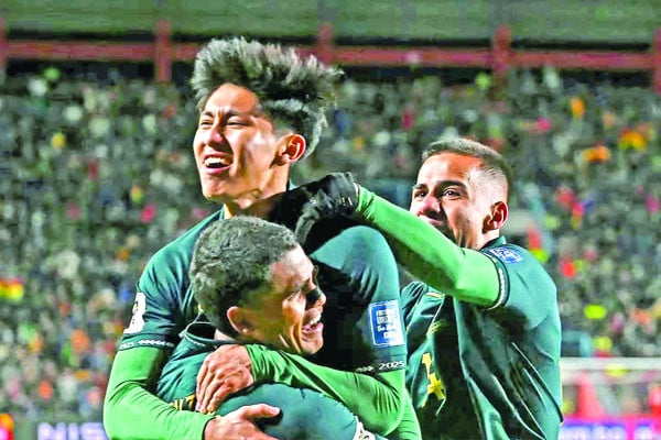 ব্রাজিলকে হারিয়ে প্লে-অফে বলিভিয়া