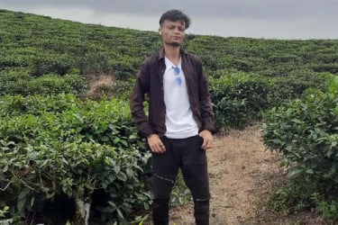 জাফলংয়ে পানিতে ডুবে পর্যটক নিখোঁজ