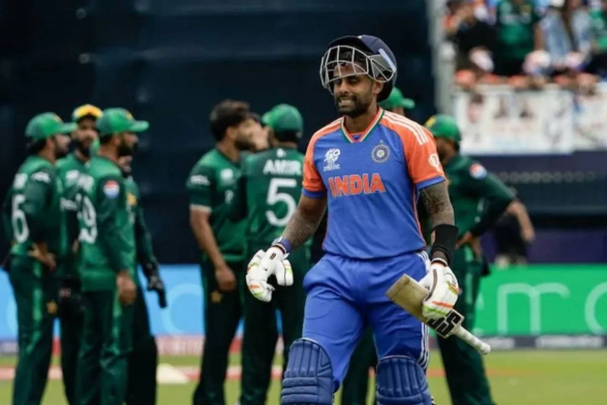 চড়া দামের কারণে বিক্রি হচ্ছে না ভারত–পাকিস্তান ম্যাচের টিকিট