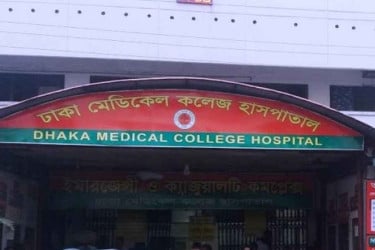 জুরাইনে দেয়ালচাপায় শিক্ষকের মৃত্যু