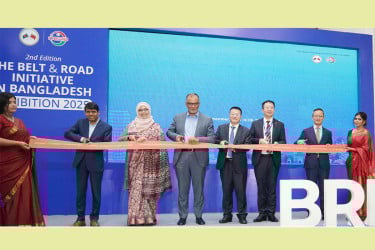 বাংলাদেশের অর্থনীতি শক্তিশালী করতে চীনে রফতানি বাড়ানো জরুরি : বাণিজ্য উপদেষ্টা