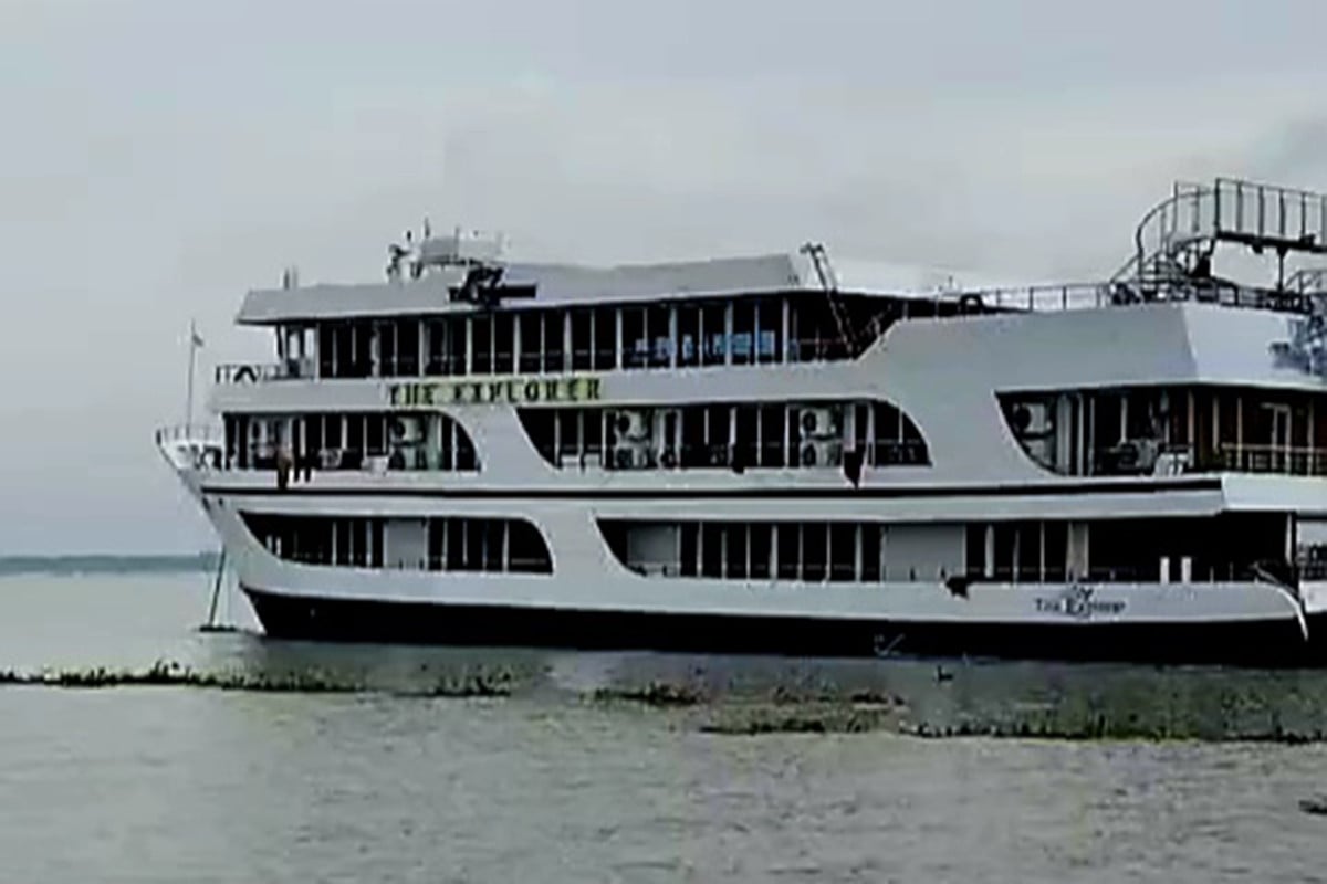 সুন্দরবনে নদীর স্রোতে ভেসে গেল মাদরাসা ছাত্র