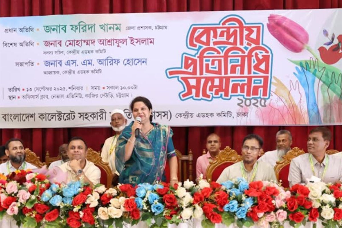 জেলা প্রশাসনের সহকারীরা সূর্যের মতো কাজ করে: চট্টগ্রাম ডিসি