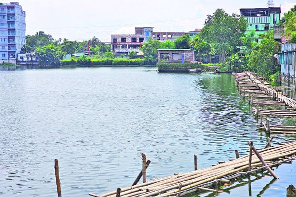 প্রামাণিকবাড়ির দিঘি
