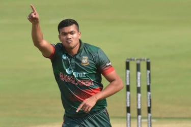 তাসকিনের সামনে সেঞ্চুরির হাতছানি