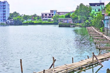 প্রামাণিকবাড়ির দিঘি