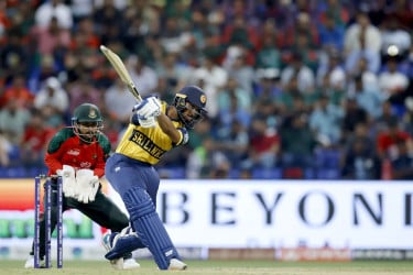 শ্রীলঙ্কার কাছে বড় ব্যবধানে হারল বাংলাদেশ