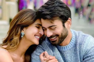 ভারতে মুক্তি পাচ্ছে না ফাওয়াদ খান-বাণীর ‘আবীর গুলাল’