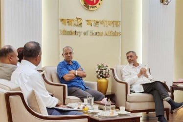 শিগগিরই দেশে ফিরছেন তারেক রহমান : লুৎফুজ্জামান বাবর