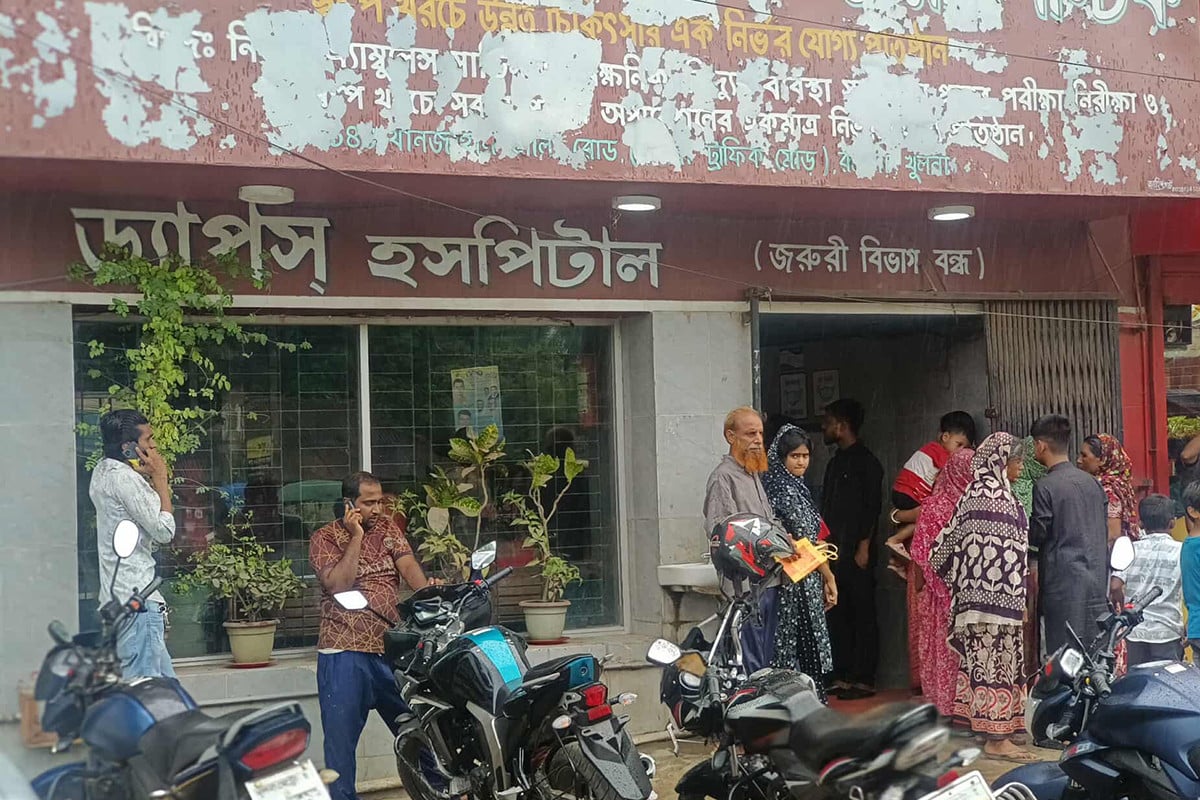 খুলনায় ক্লিনিক থেকে নবজাতক চুরি
