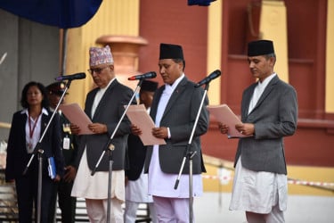 নেপালে নতুন তিন মন্ত্রীর শপথ