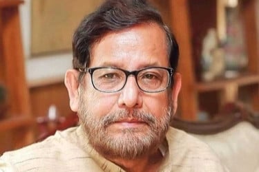 সাবেক সংস্কৃতিমন্ত্রী নূরের ফ্ল্যাট-জমি জব্দ, অবরুদ্ধ ব্যাংক হিসাব