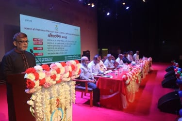 র‍্যাগিংয়ের বিরুদ্ধে কঠোর হুঁশিয়ারি শেকৃবির