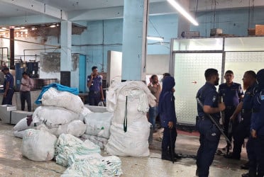 নারায়ণগঞ্জে ৬ কারখানার বিদ্যুৎ-গ্যাস সংযোগ বিচ্ছিন্ন