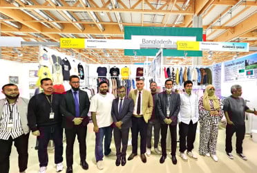 প্যারিসে জমকালো আয়োজনে শুরু টেক্সটাইল সোর্সিং মেলা ২০২৫