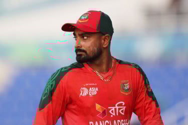 আফগানিস্তানকে হারিয়ে যাদের কৃতিত্ব দিলেন অধিনায়ক