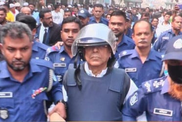 নতুন মামলায় আনিসুল-আমুসহ ৮ জন গ্রেফতার