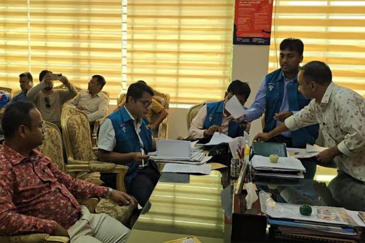 রাঙামাটি পার্বত্য জেলা পরিষদে দুদকের অভিযান