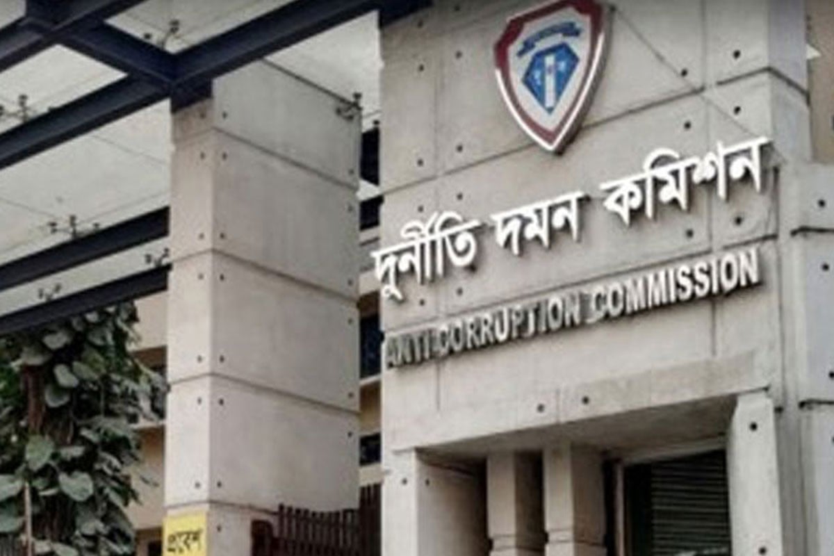 রংপুরে দুদকের অভিযানে দুই কর্মকর্তার কোটি টাকার সম্পদ ক্রোক