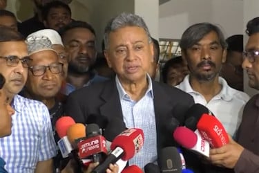 রাজনীতিতে স্থিতিশীলতা চায় বিএনপি : আমীর খসরু